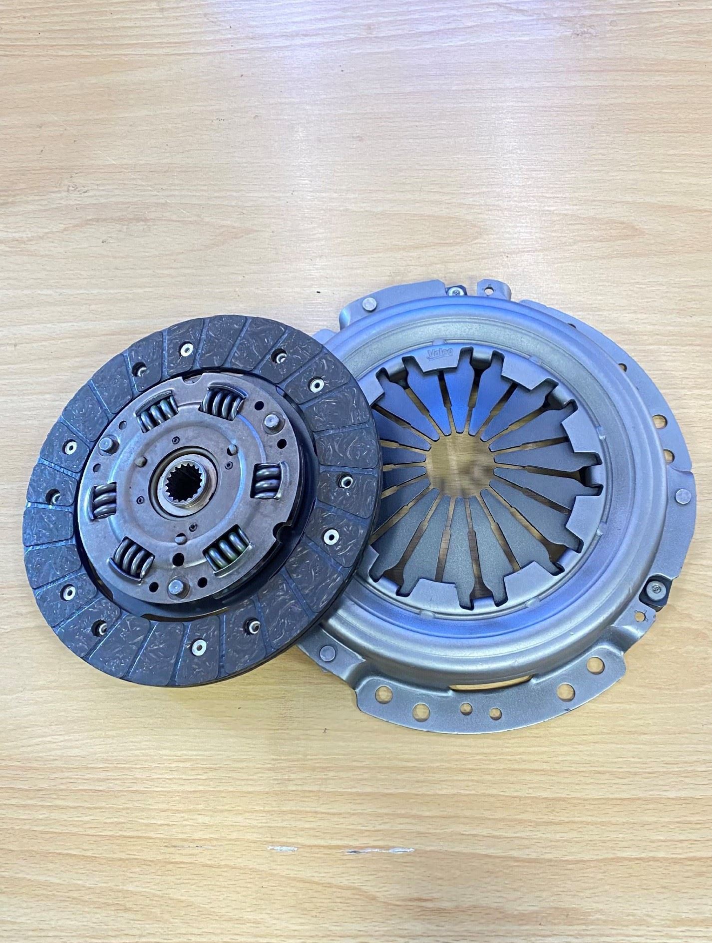 تصویر دیسک و صفحه کلاچ سمند  (زانتیا 1800 والئو فرانسه )