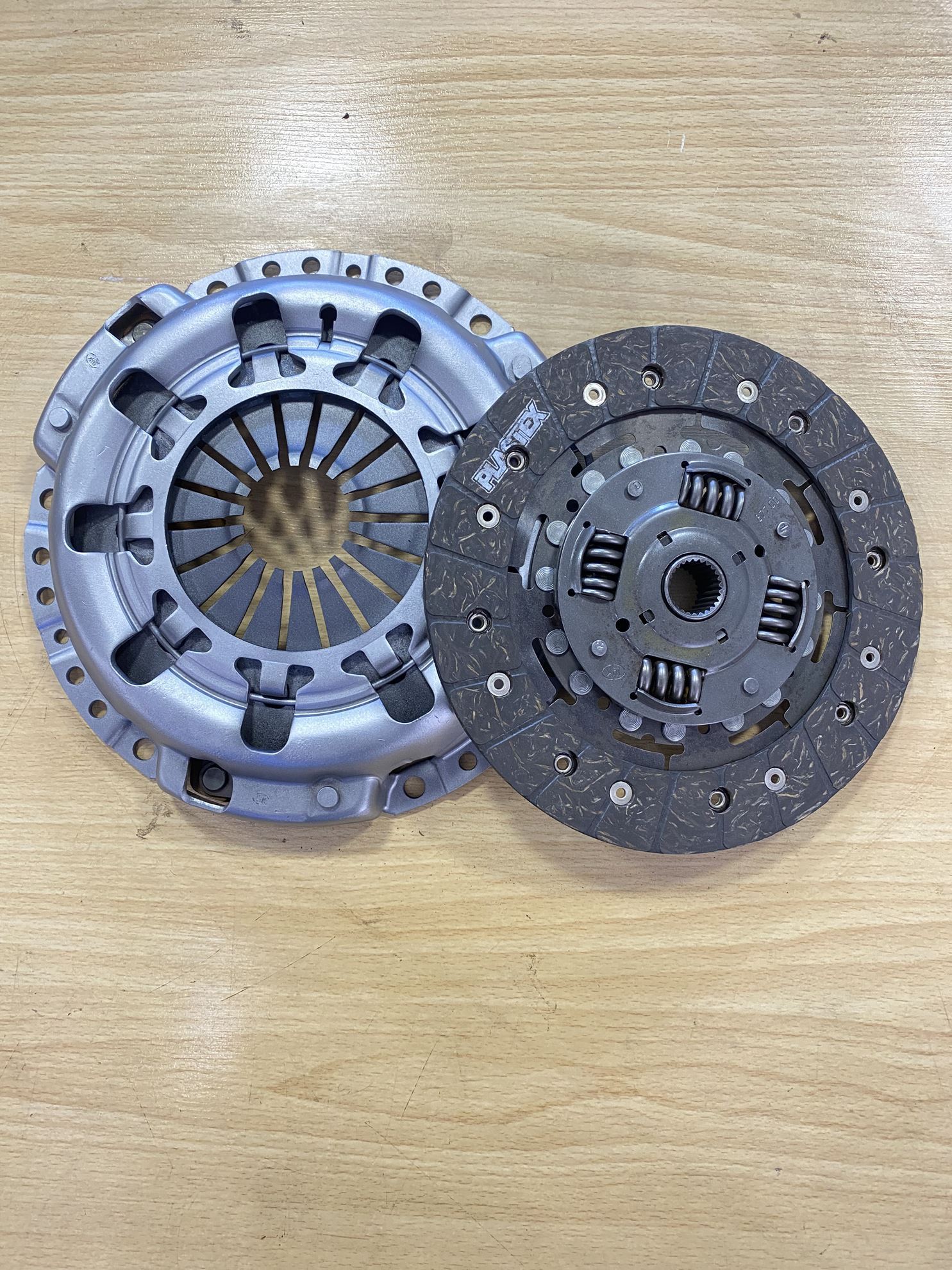 تصویر دیسک و صفحه کلاچ فلوکس گل (لوک آلمان)