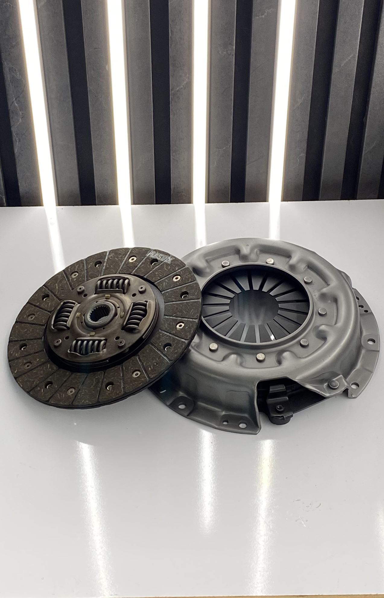 تصویر دیسک و صفحه کلاچ پاترول (دایکن ژاپن قدیمی)